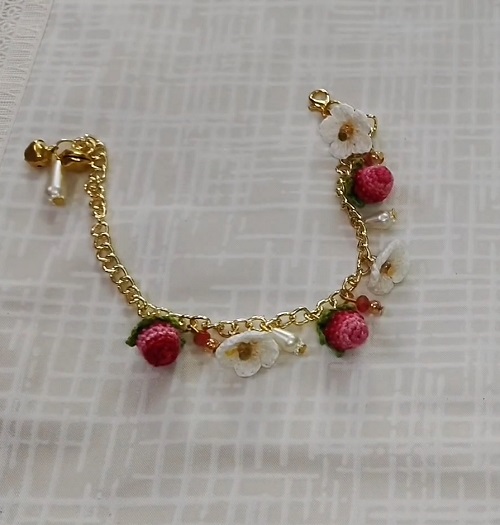 Crochet Bracelet | Crochet Strawberry 🍓 Bracelet | Crochet Micro Flower Bracelet | Crochet Flower