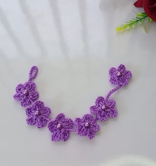 "Floral Crochet Bracelet Tutorial:Step-by-step DIY Jewelry Guide for Beginners|Easy Crochet flowers"