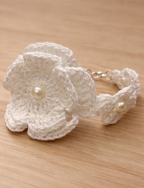 CROCHET | Flower Bracelet