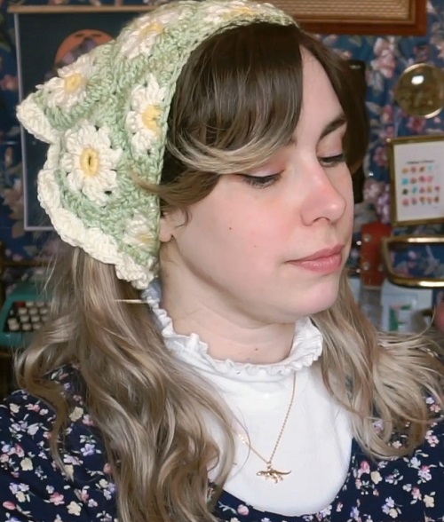 How to Make a Crochet Bandana