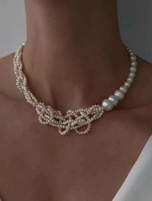 Beautifull Beaded Loop Necklace